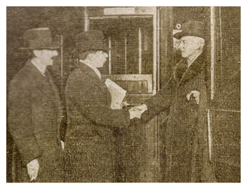 Chisholm greets Bartok in Glasgow.