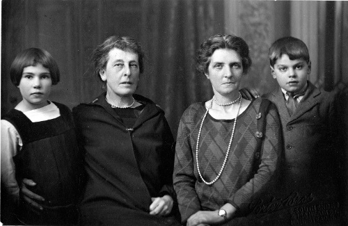 Yvette, Blackwood, Du Sautoy and Victor Dec 1926. Copyright the Royal College of Nursing 2018.